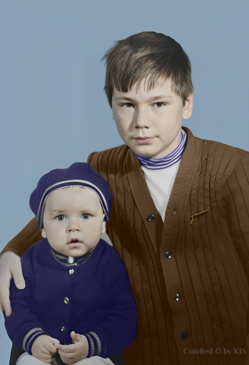 Два братика))