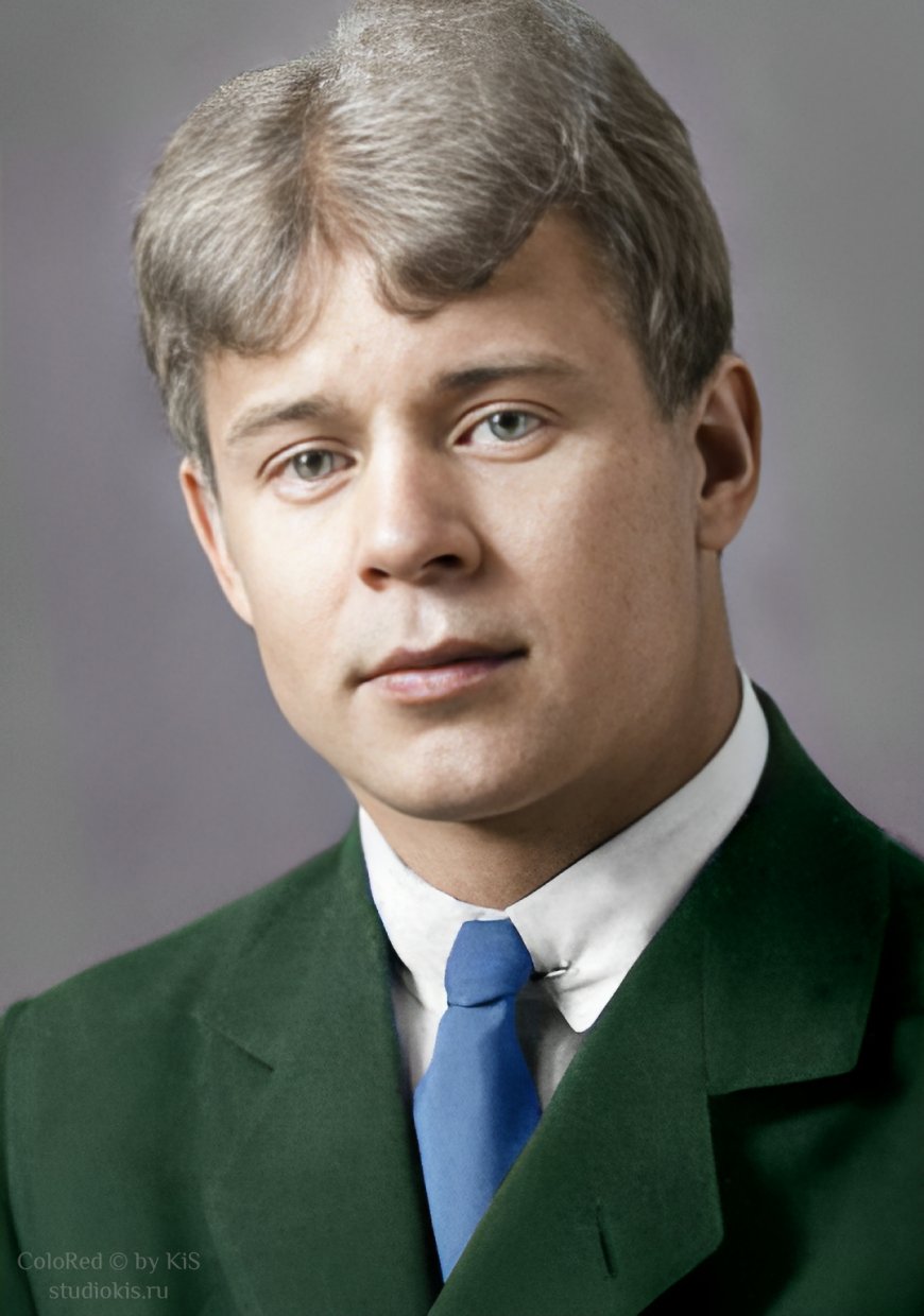 Сергей Есенин