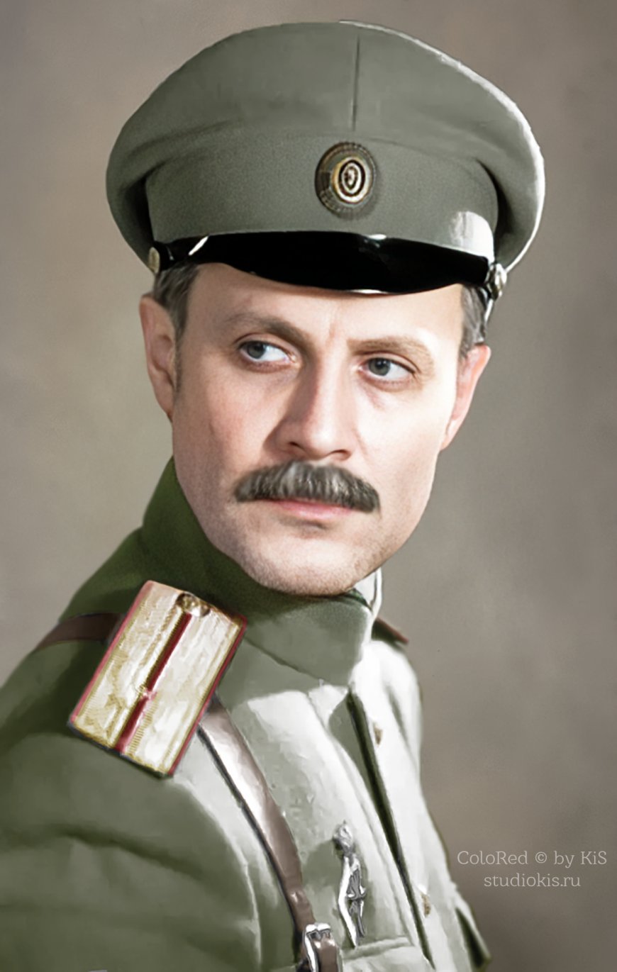 Юрий Мефодьевич Соломин